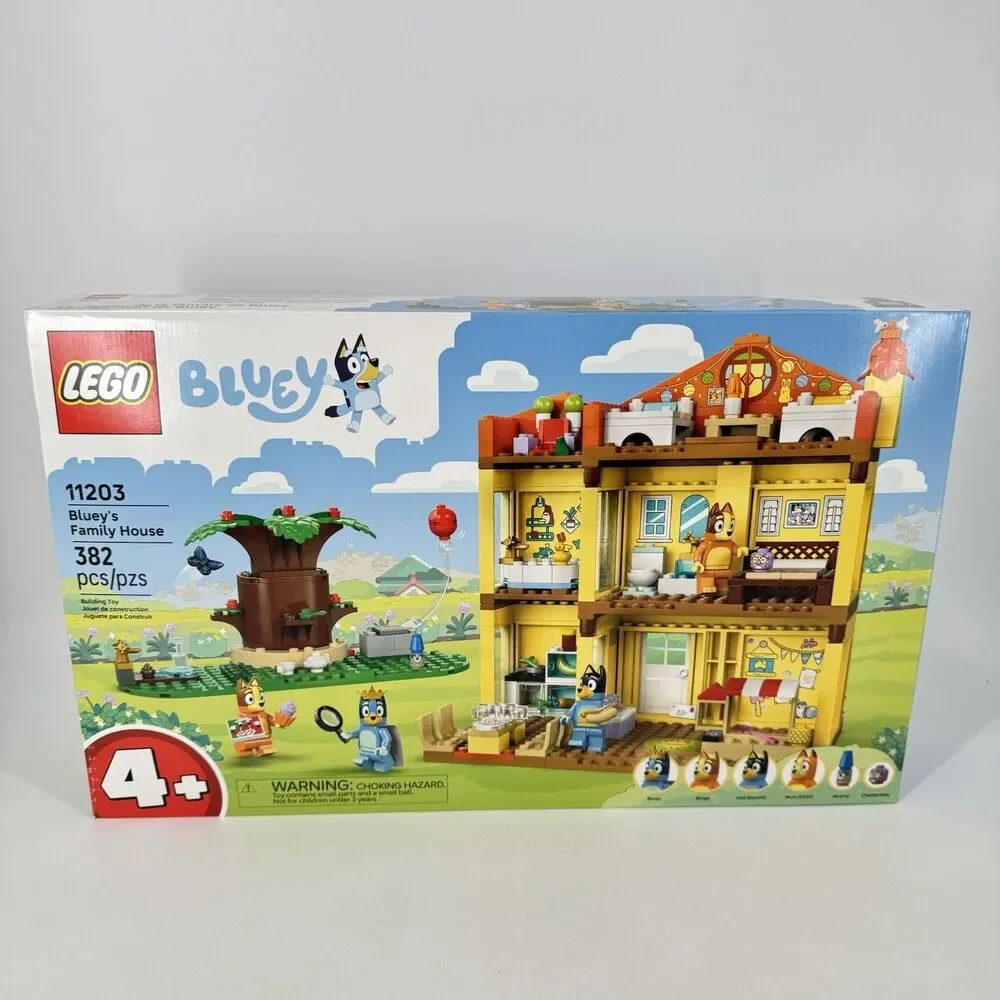 LEGO Bluey 11203 Bluey’s Family House 382 Pieces NEW Sealed